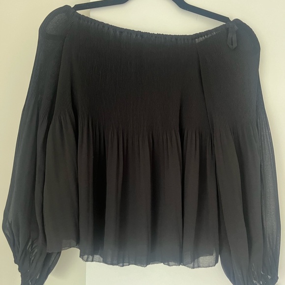 Aritzia Talence Blouse Off the Shoulder Black - Picture 4 of 7